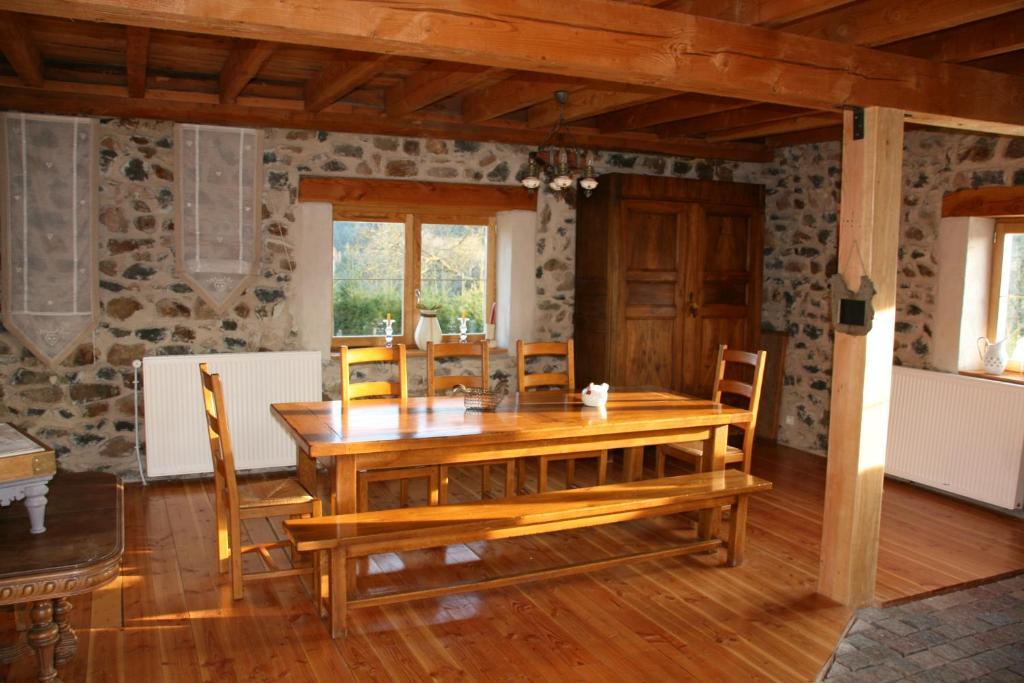 Chambres D'Hotes La Cime Beaujolaise Poule-lès-Écharmeaux Exteriér fotografie